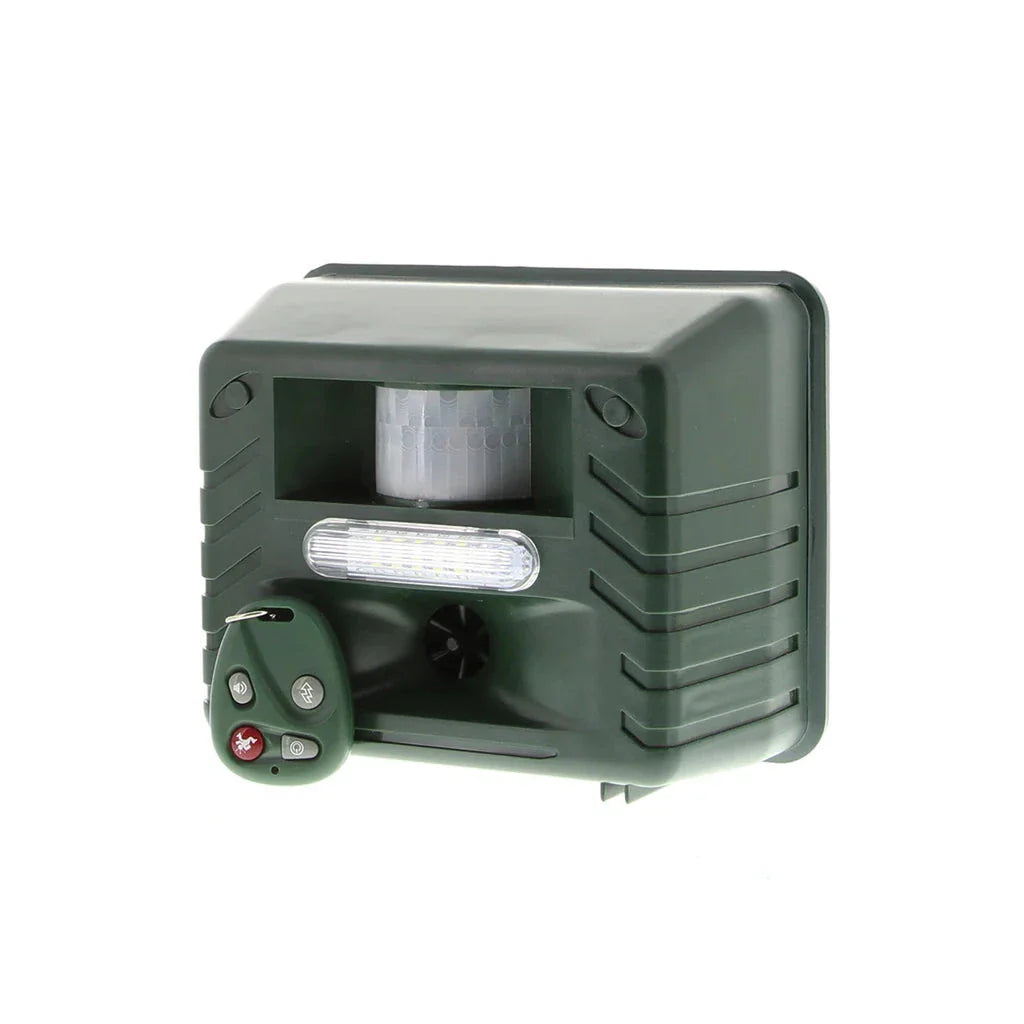 Solar Ultrasonic Woodpecker Repeller