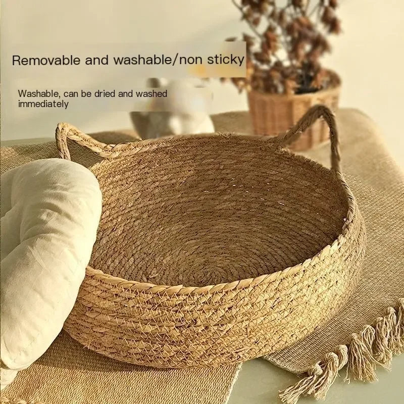 Handmade Woven Cat Bed with Warmth Pad