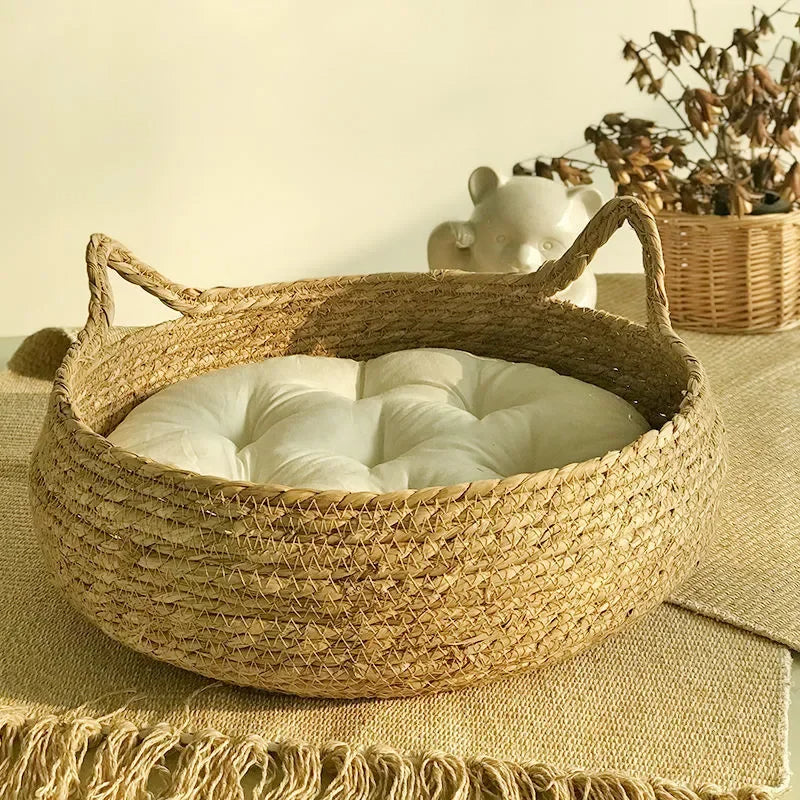 Handmade Woven Cat Bed with Warmth Pad