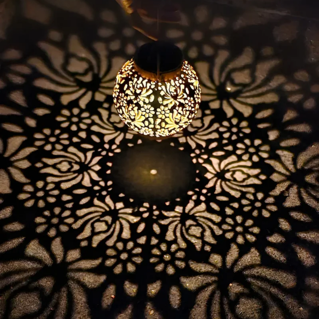 Weatherproof LED Solar Garden Pendant Light