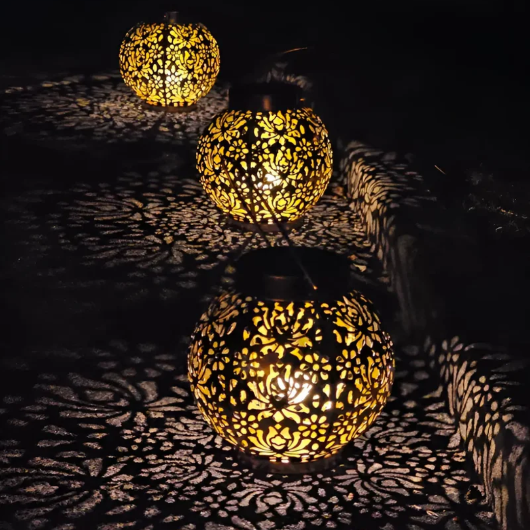 Weatherproof LED Solar Garden Pendant Light