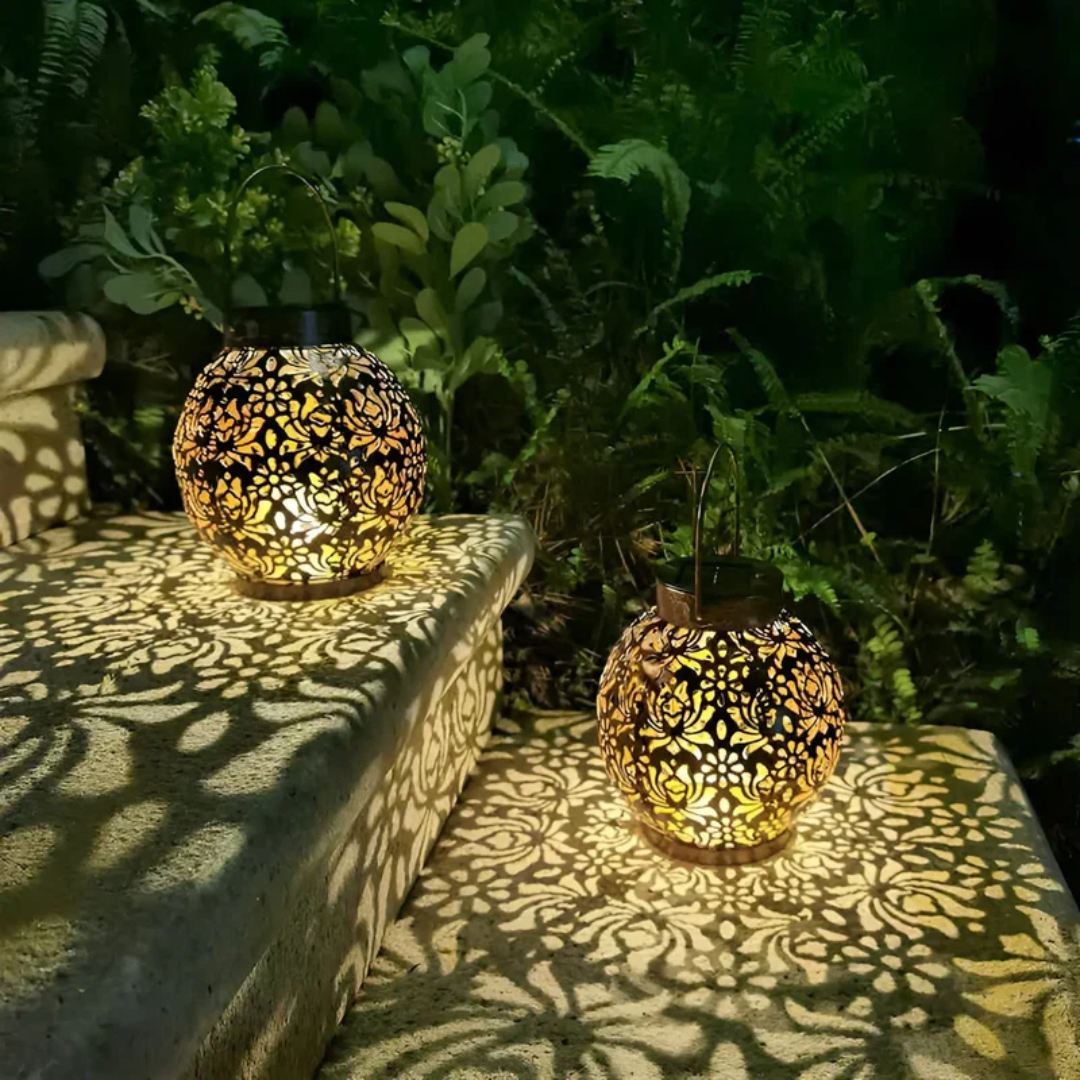 Weatherproof LED Solar Garden Pendant Light