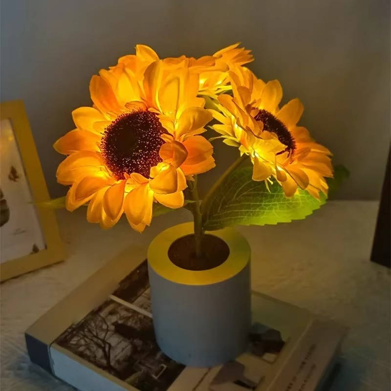 Sunflower LED Table Lamp