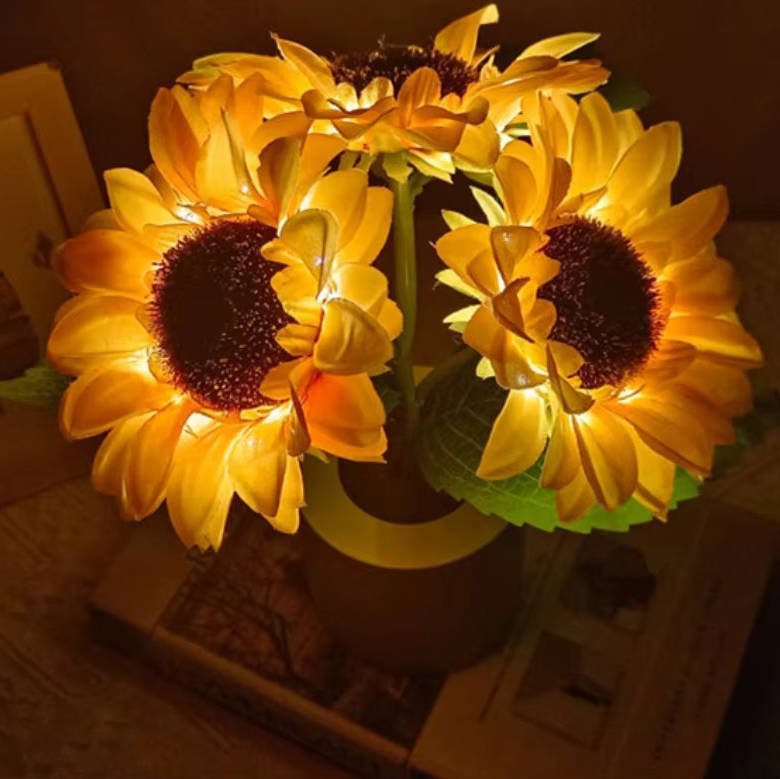 Sunflower LED Table Lamp
