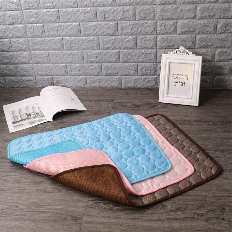 Pressure-Activated Pet Cooling Pad
