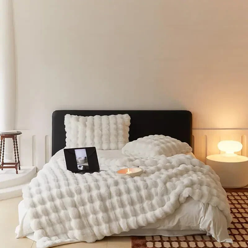 Soft Multi-Season Throw Blanket