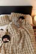 Soft Multi-Season Throw Blanket
