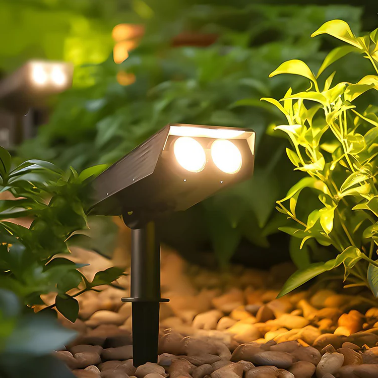 Solar LED Multi-Zoom Spotlight, RGB Waterproof