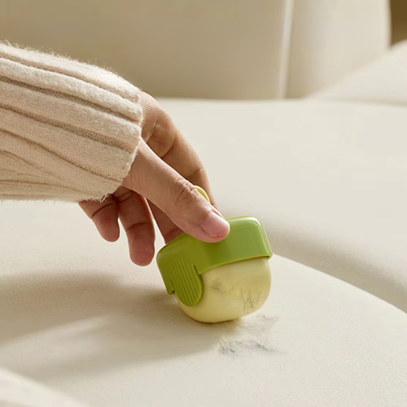 Mini Travel Lint Roller, Compact & Reusable