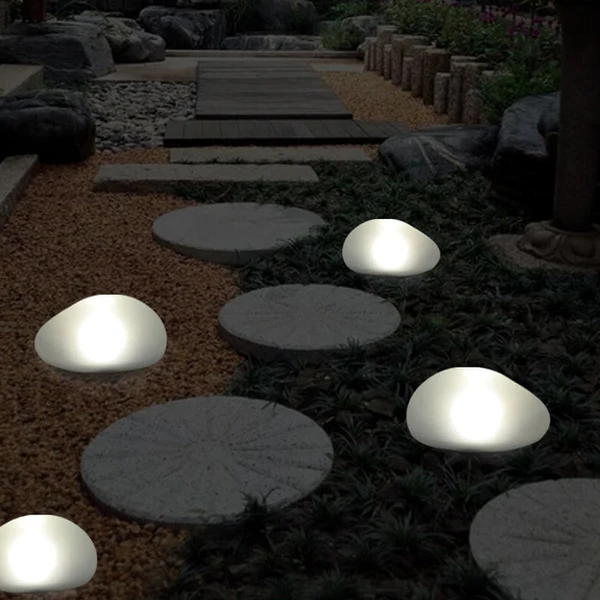 Solar Pebble LED Landscape Light